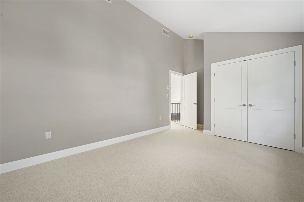 16 Riverside Drive Berkley, MA 02779 - Photo 21 of 33 Gallery Image 21