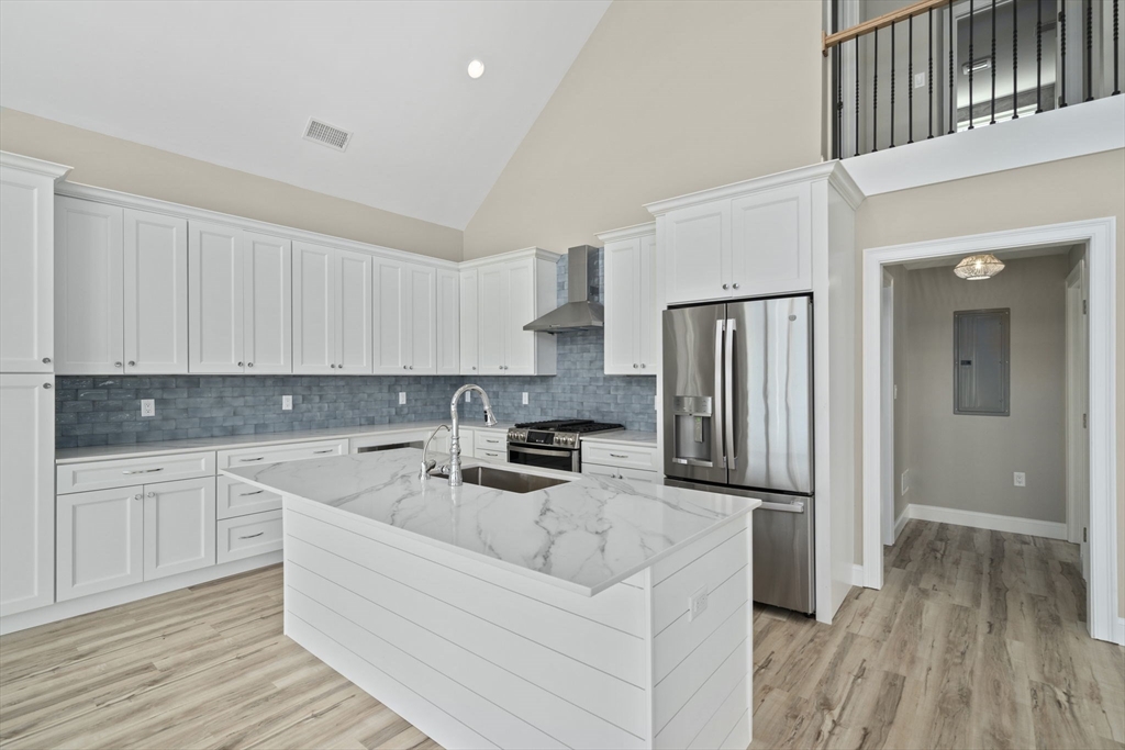 16 Riverside Drive Berkley, MA 02779 - Photo 4 of 33 Gallery Image 4