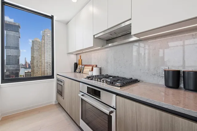 $1,589,000 | 155 Bay Street, Unit 2303, Jersey City, NJ 07302