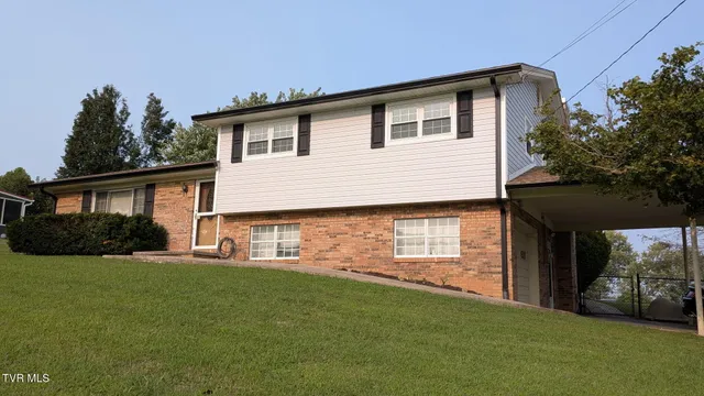 $265,900 | 250 Plainview Heights Circle, Greeneville, TN 37745