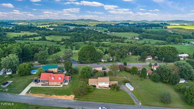 $265,900 | 250 Plainview Heights Circle, Greeneville, TN 37745