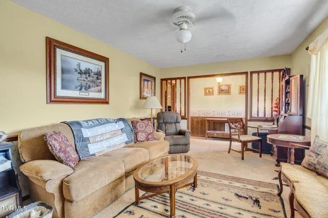 $265,900 | 250 Plainview Heights Circle, Greeneville, TN 37745