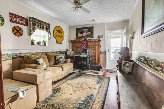 $265,900 | 250 Plainview Heights Circle, Greeneville, TN 37745