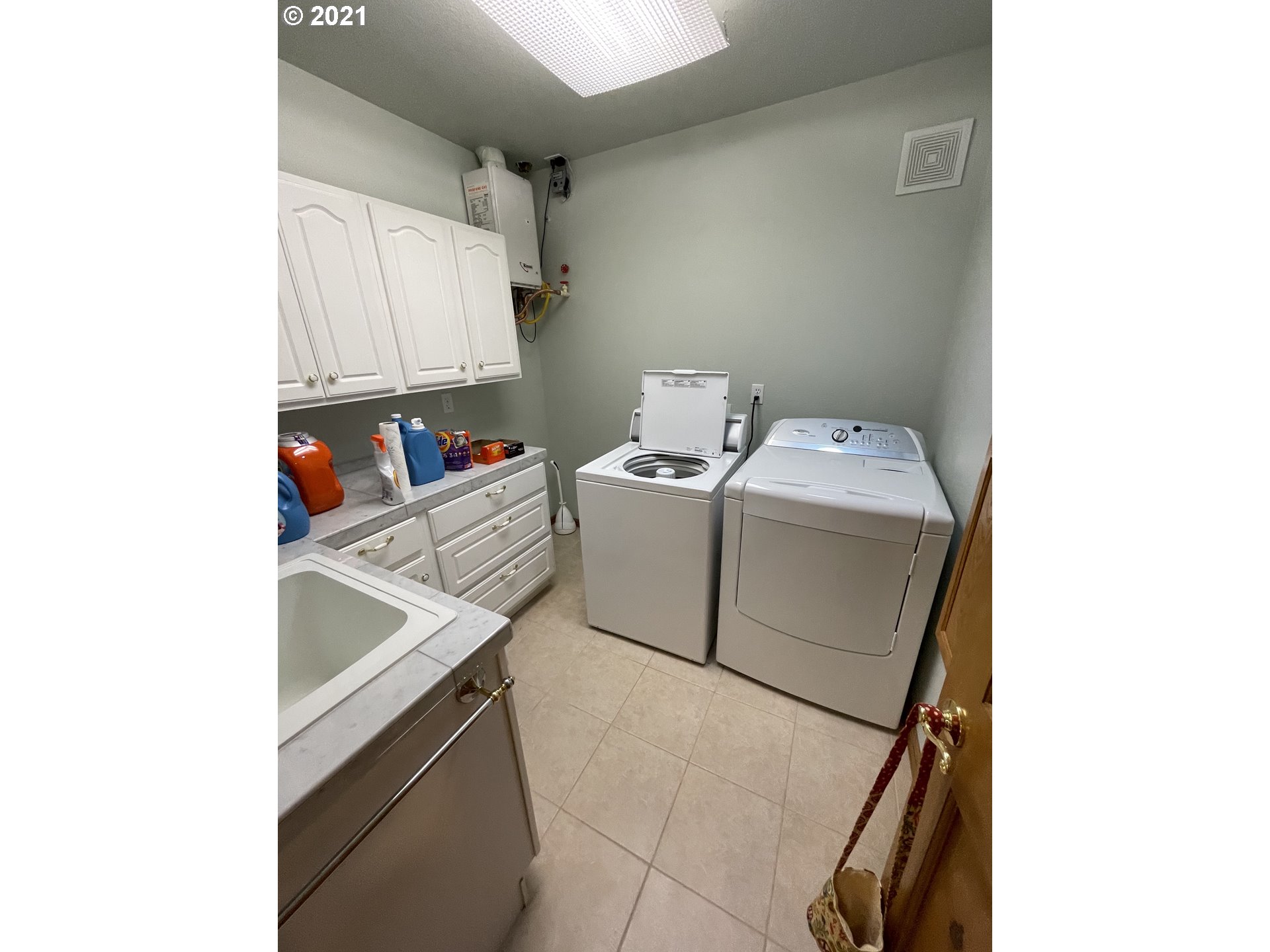 94451 Jerry's Flat Road Gold Beach, OR 97444 - Photo 22 of 32 Gallery Image 22