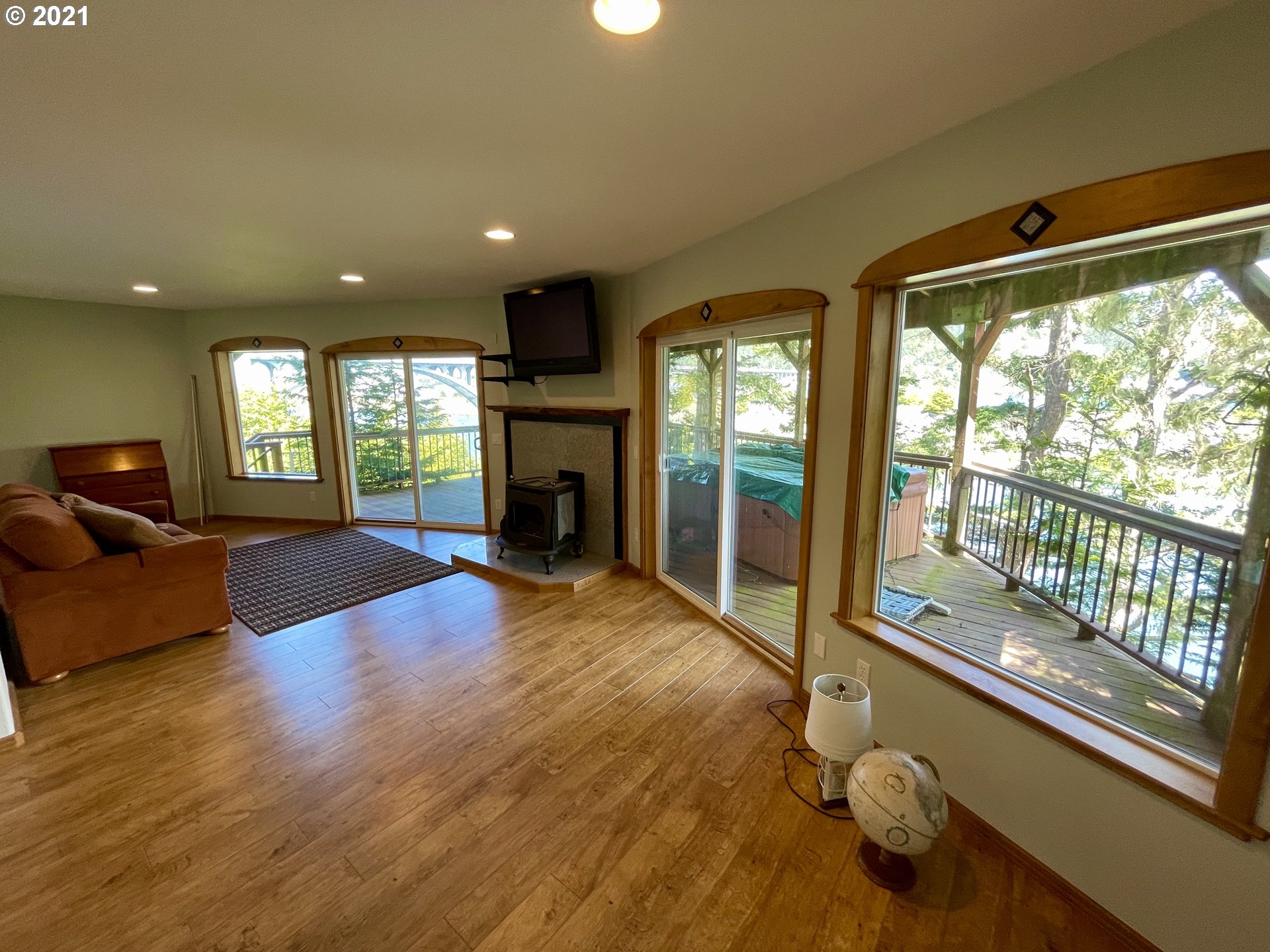 94451 Jerry's Flat Road Gold Beach, OR 97444 - Photo 23 of 32 Gallery Image 23