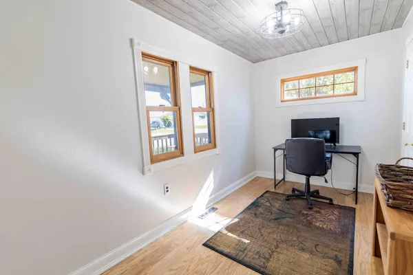 $329,900 | 317 East South Street, Janesville, MN 56048