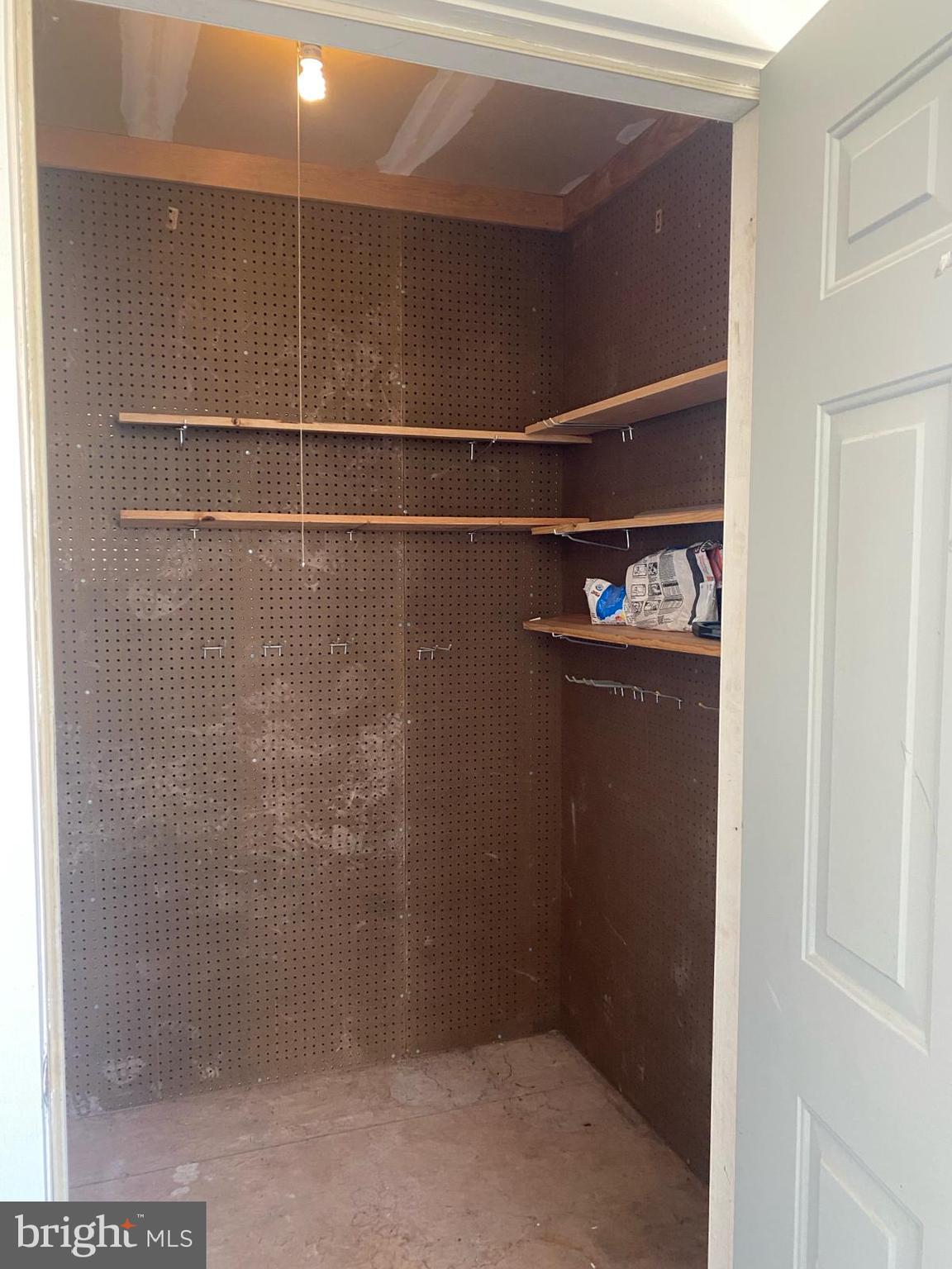 9470 Scarlet Oak Drive Manassas, VA 20110 - Photo 14 of 33