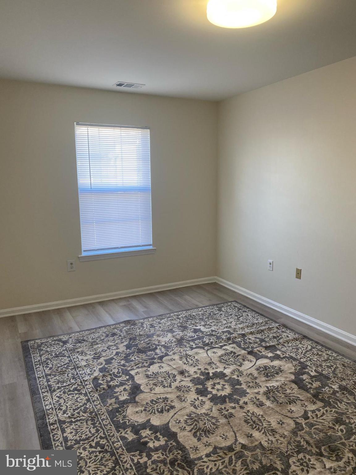 9470 Scarlet Oak Drive Manassas, VA 20110 - Photo 25 of 33