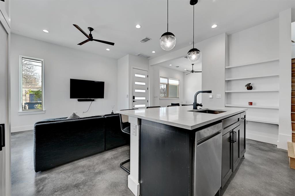 2812 East 4th Street, Unit 2 Austin, TX 78702 - Photo 12 of 26