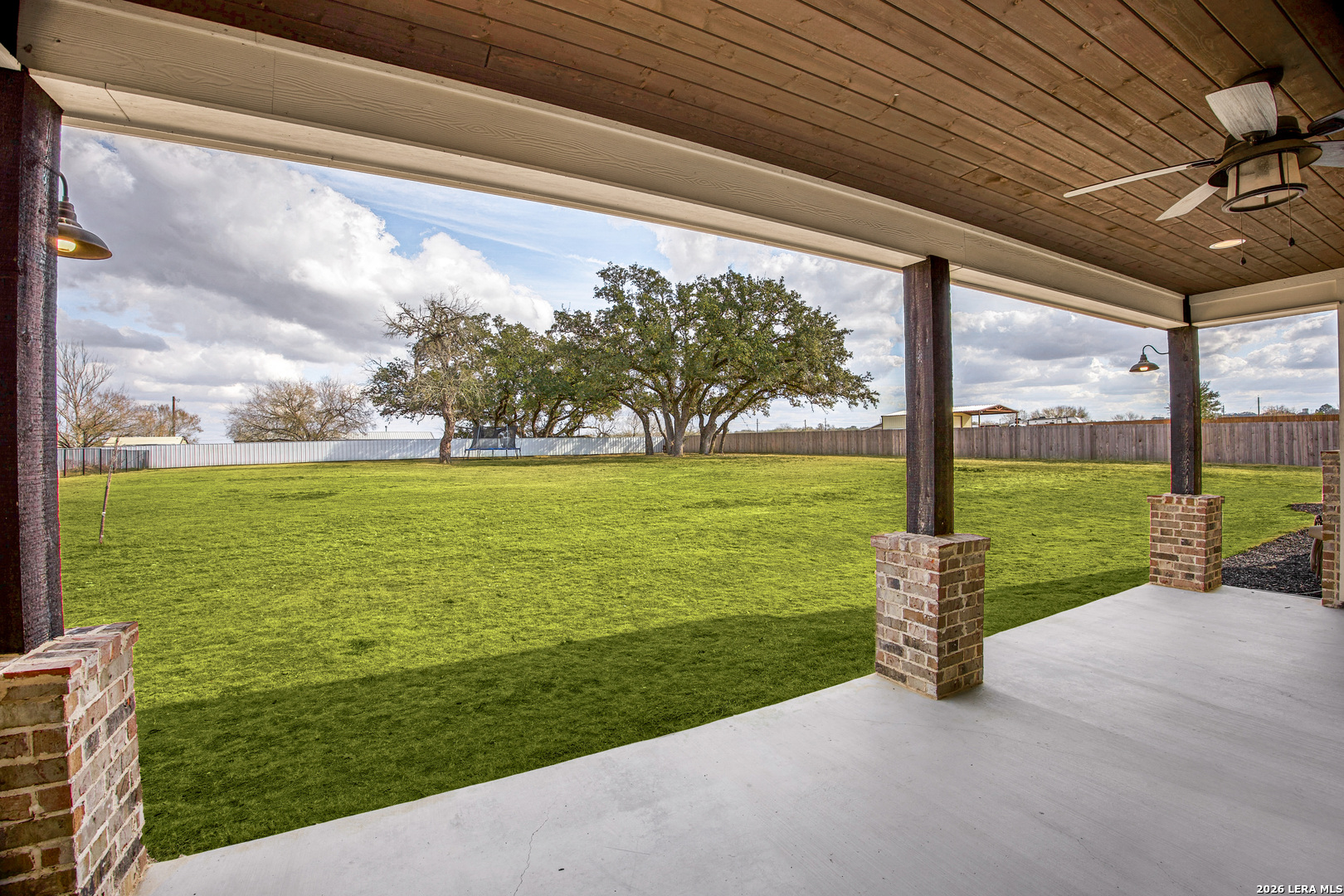 121 Western Way Adkins, TX 78101 - Photo 35 of 46