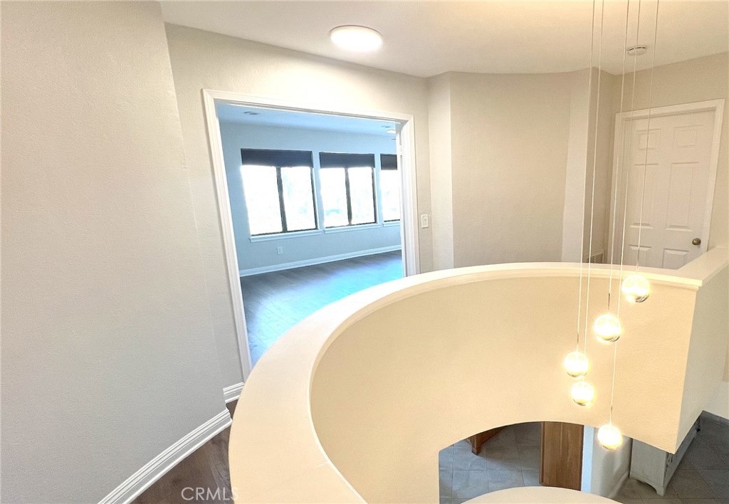 24394 Crestview Drive Newhall, CA 91321 - Photo 29 of 38 a view of livingroom and chair