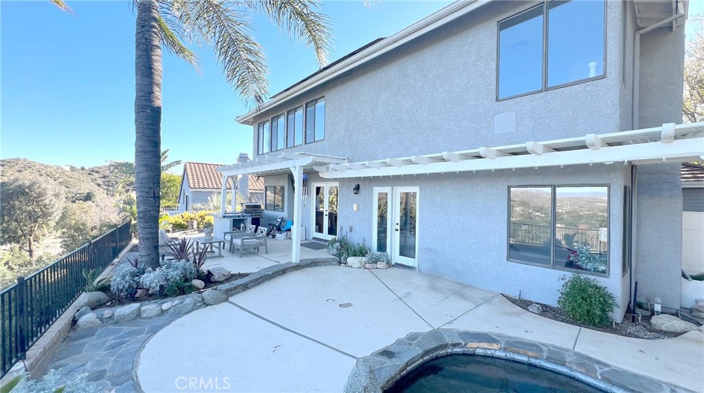 24394 Crestview Drive Newhall, CA 91321 - Photo 5 of 38 a view of outdoor space and porch