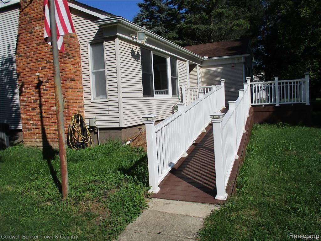 5175 Mack Road Howell, MI 48855 - Photo 7 of 16 GetMedia-6.jpg