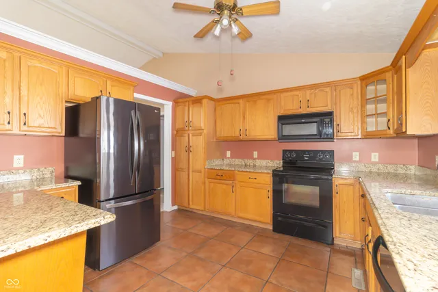 $364,900 | 166 West Woodland Drive, Pendleton, IN 46064