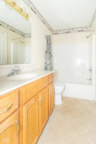 $364,900 | 166 West Woodland Drive, Pendleton, IN 46064