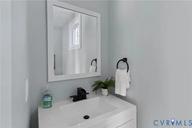 $309,950 | 2121 5th Avenue, Richmond, VA 23222