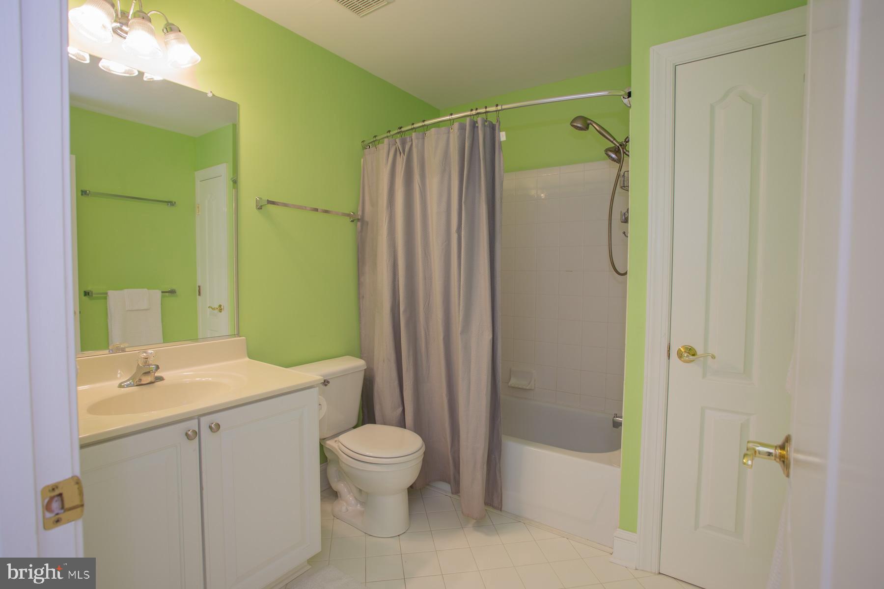 17199 Exton Street Lewes, DE 19958 - Photo 29 of 44 Private bath with Bedroom #2