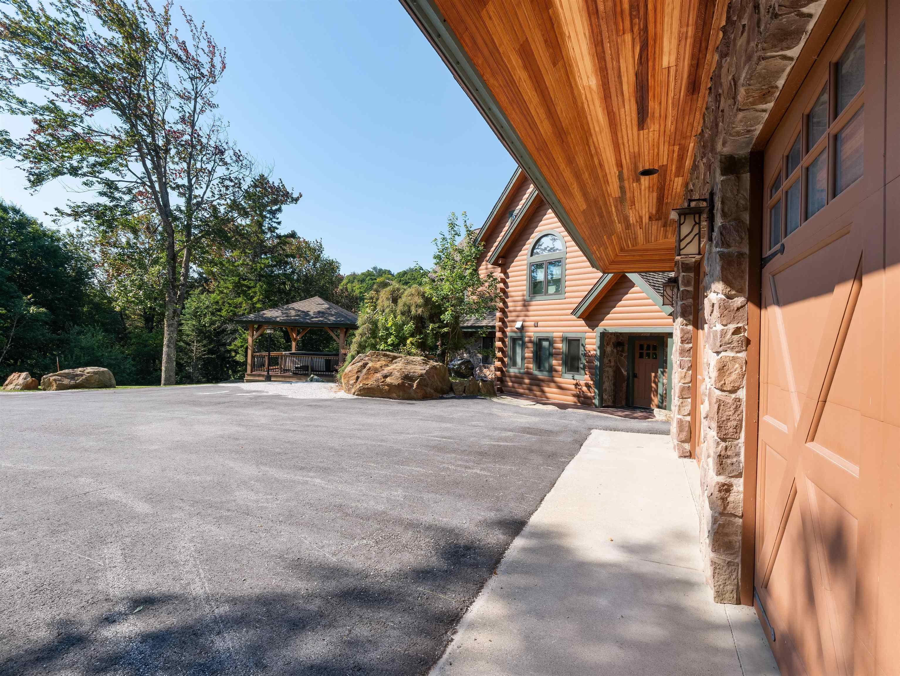 186 Big Rock Road Killington, VT 05751 - Photo 2 of 46 Gallery Image 2