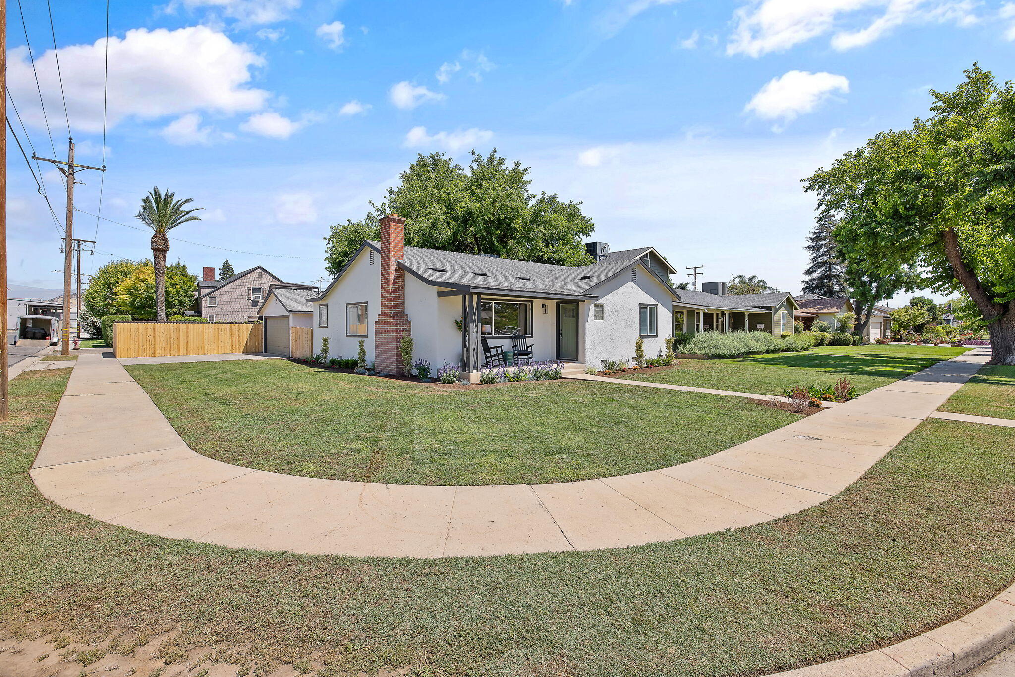 301 Lenox Avenue Exeter, CA 93221 - Photo 3 of 41 3-web-or-mls-713A7608