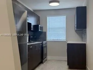 $2,200 | 1607 Northwest 16th Avenue, Unit 1, Miami, FL 33125