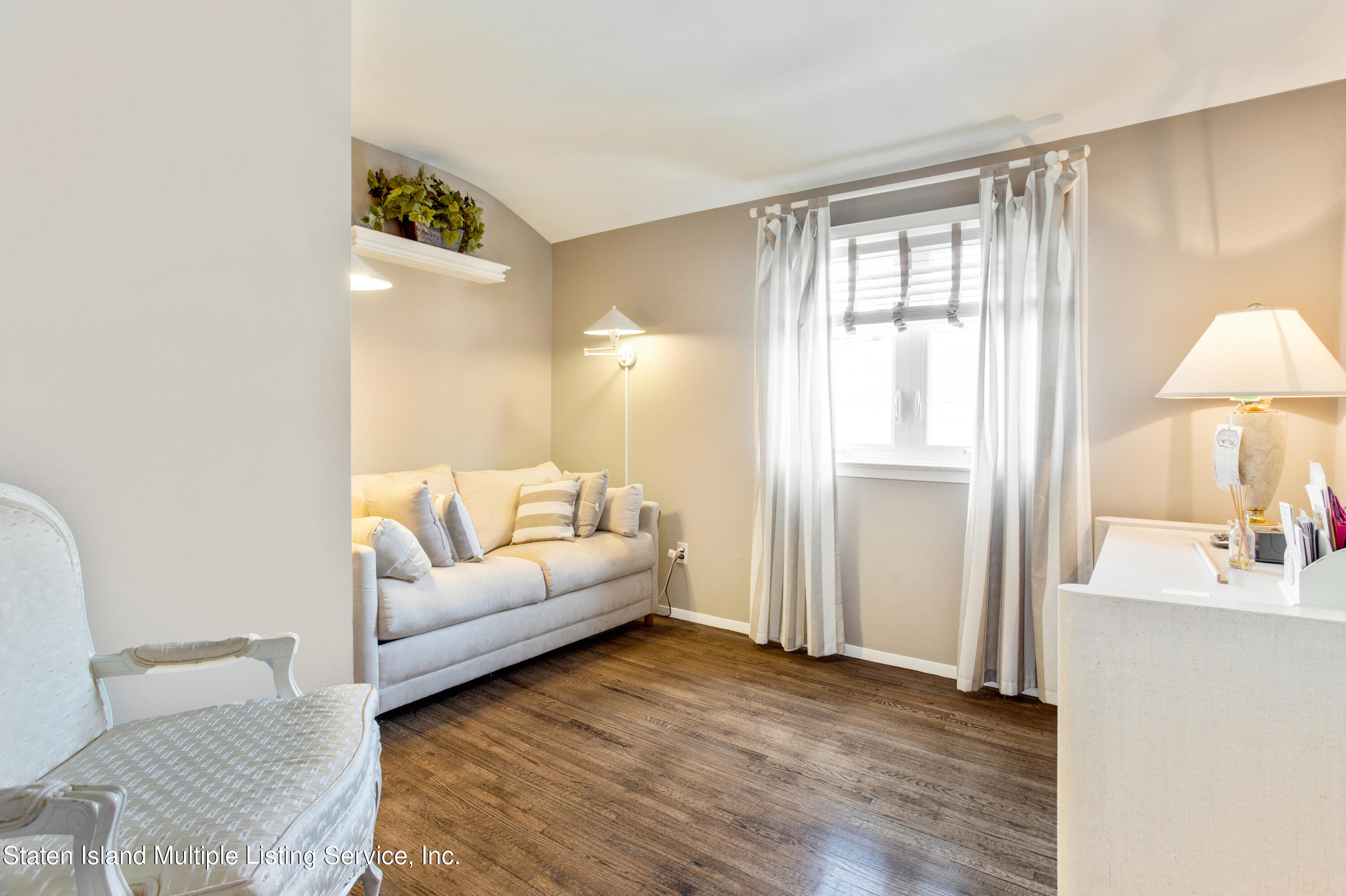 826 Rathbun Avenue Staten Island, NY 10309 - Photo 14 of 29 VMD_009