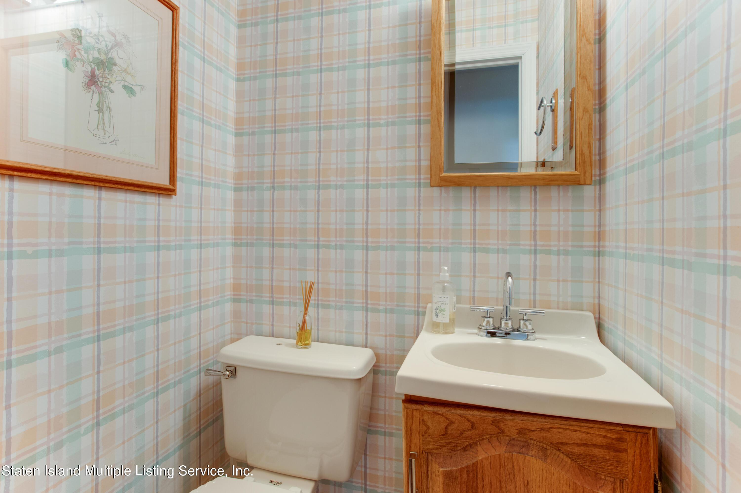 826 Rathbun Avenue Staten Island, NY 10309 - Photo 19 of 29 VMD_019