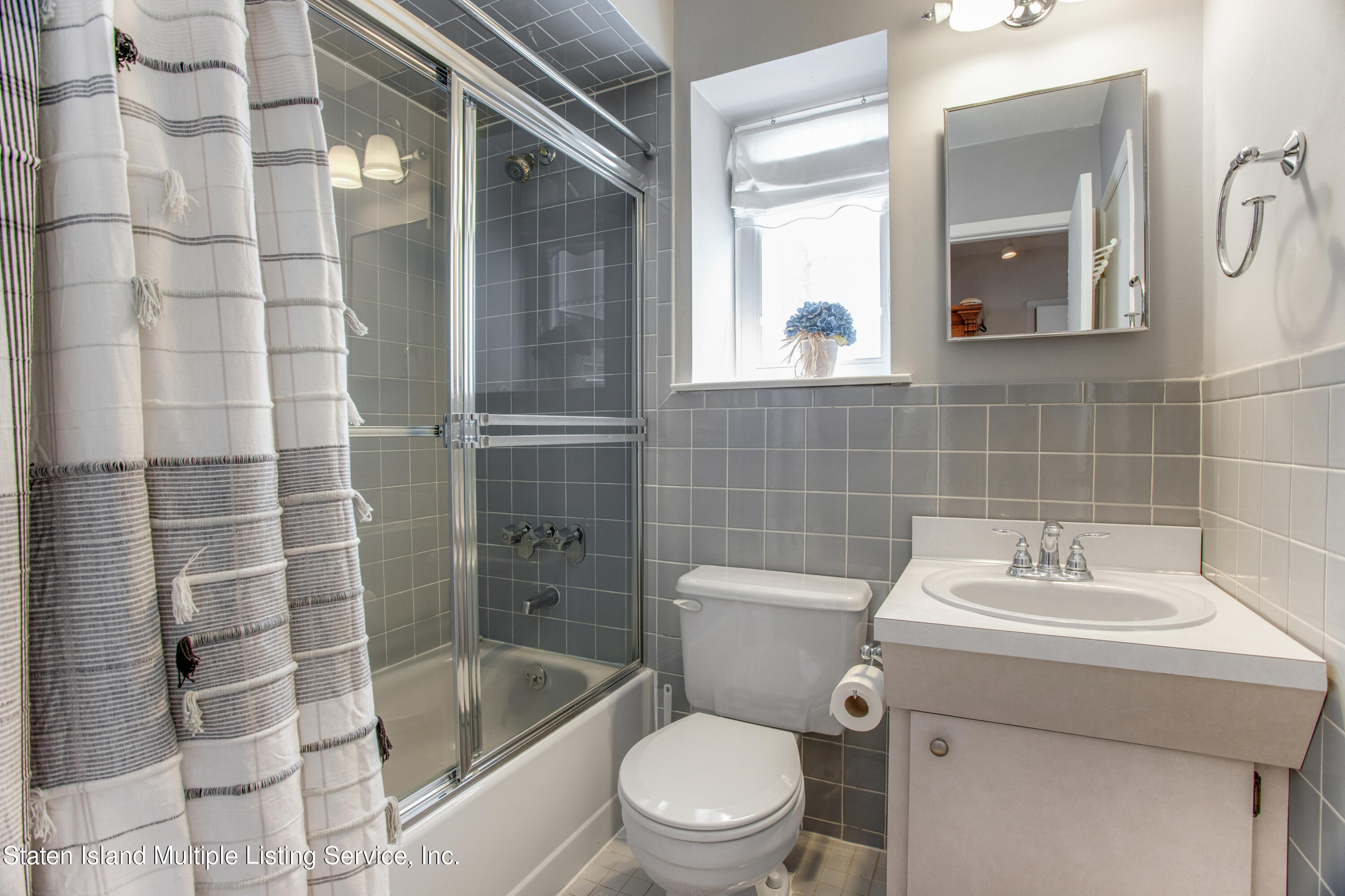 826 Rathbun Avenue Staten Island, NY 10309 - Photo 26 of 29 VMD_025