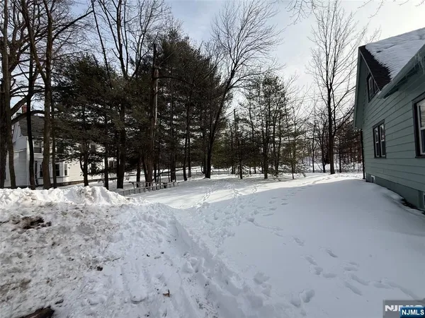 $4,650 | 131 West Ramapo Avenue, Mahwah, NJ 07430