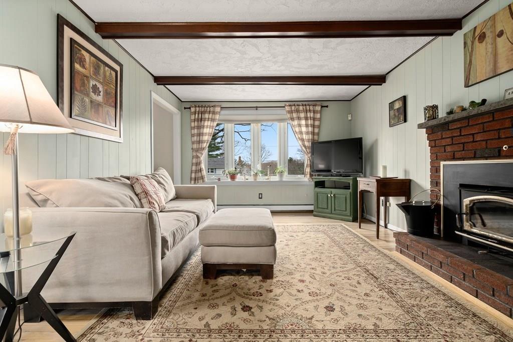 63 Ledgewood Road Framingham, MA 01701 - Photo 12 of 42 Gallery Image 12