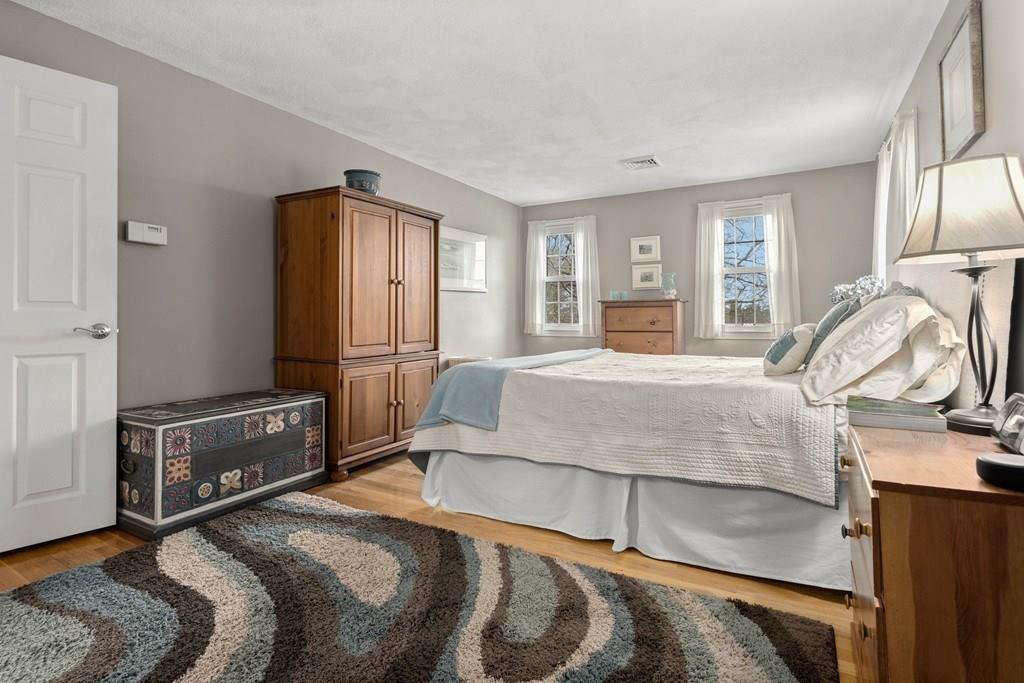 63 Ledgewood Road Framingham, MA 01701 - Photo 15 of 42 Gallery Image 15
