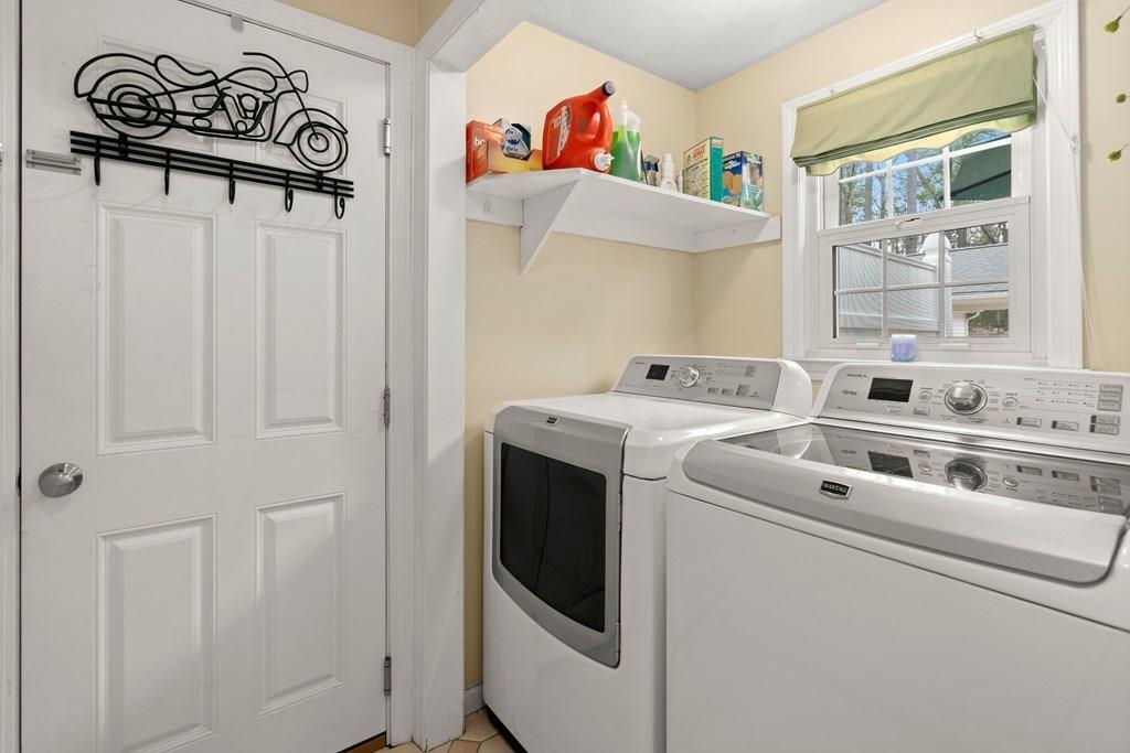 63 Ledgewood Road Framingham, MA 01701 - Photo 22 of 42 Gallery Image 22