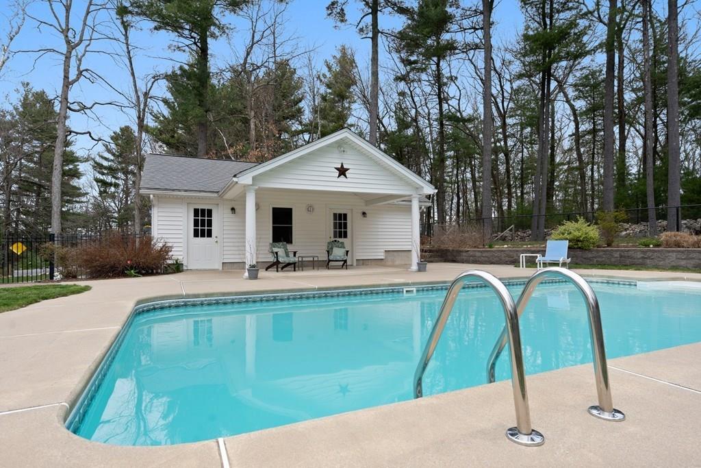 63 Ledgewood Road Framingham, MA 01701 - Photo 28 of 42 Gallery Image 28