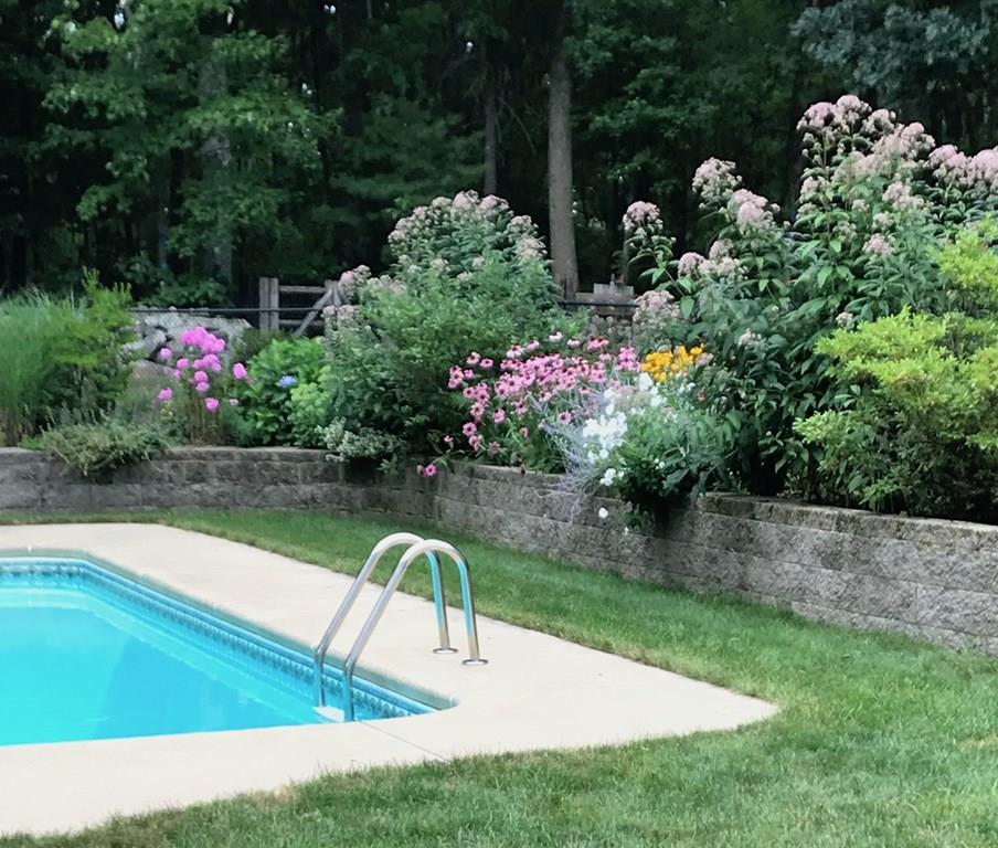 63 Ledgewood Road Framingham, MA 01701 - Photo 41 of 42 Gallery Image 41