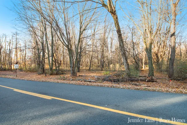 $209,900 | 59th Street, Fennville, MI 49408