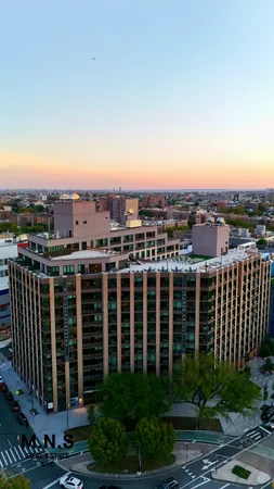 $3,785 | 11 Ocean Parkway, Unit 712 | Windsor Terrace