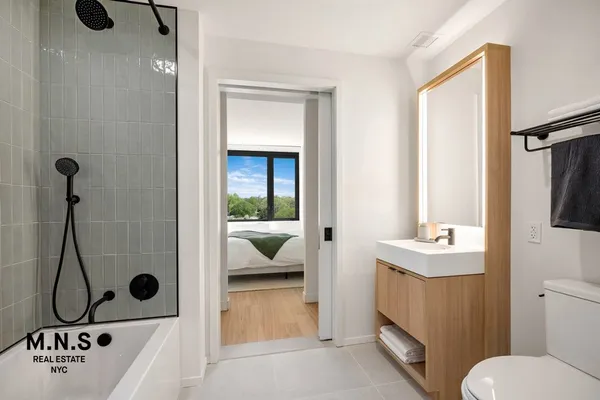$3,785 | 11 Ocean Parkway, Unit 712 | Windsor Terrace