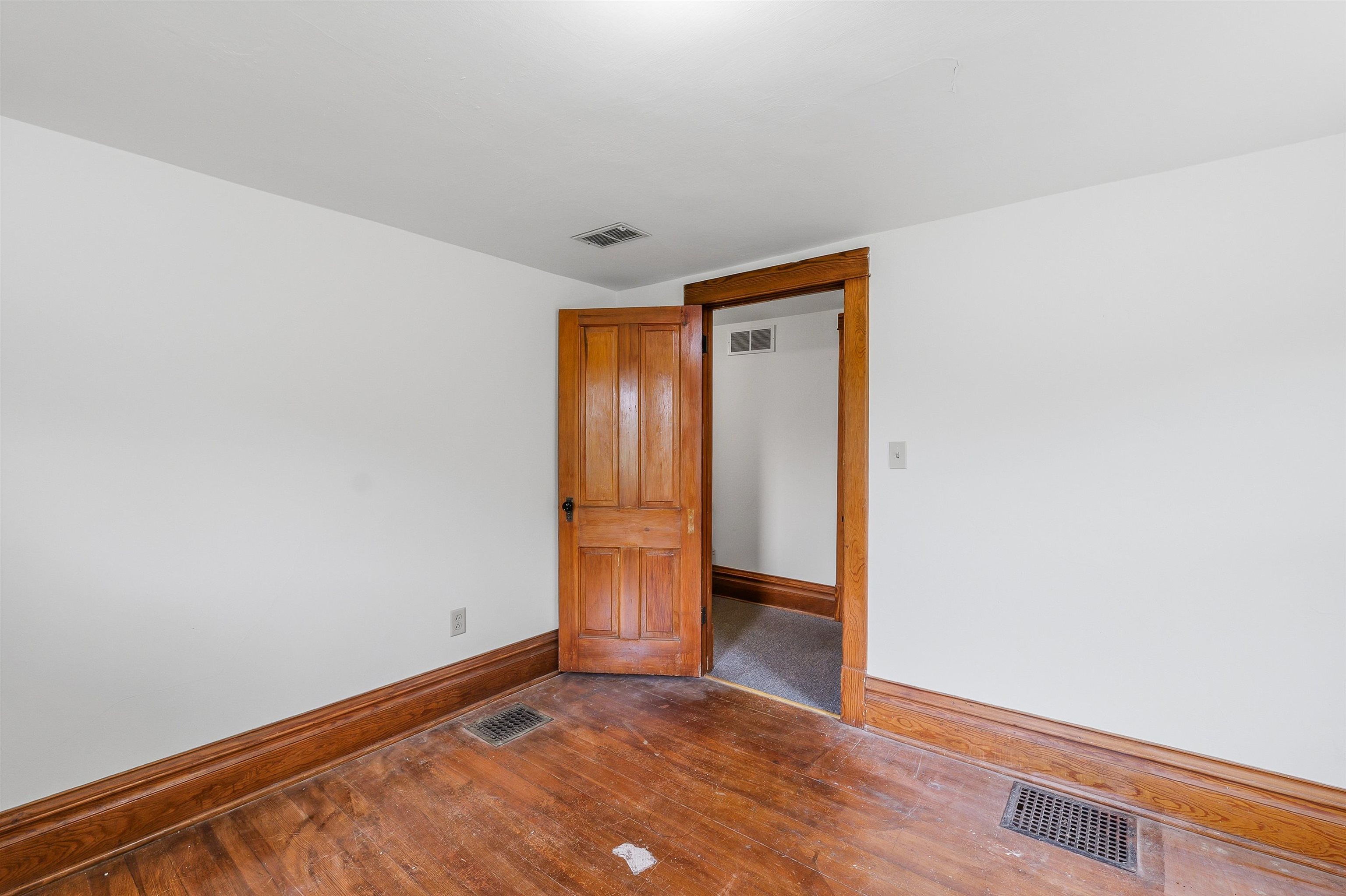 N1137 Wendt Road Columbus, WI 53925 - Photo 22 of 28