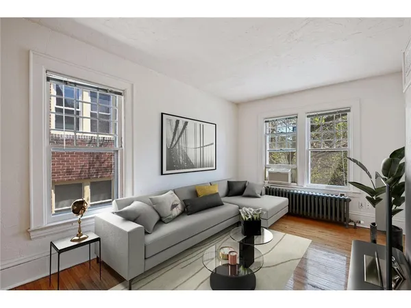 $1,295 | 1913 Emerson Avenue South, Unit 103, Minneapolis, MN 55403