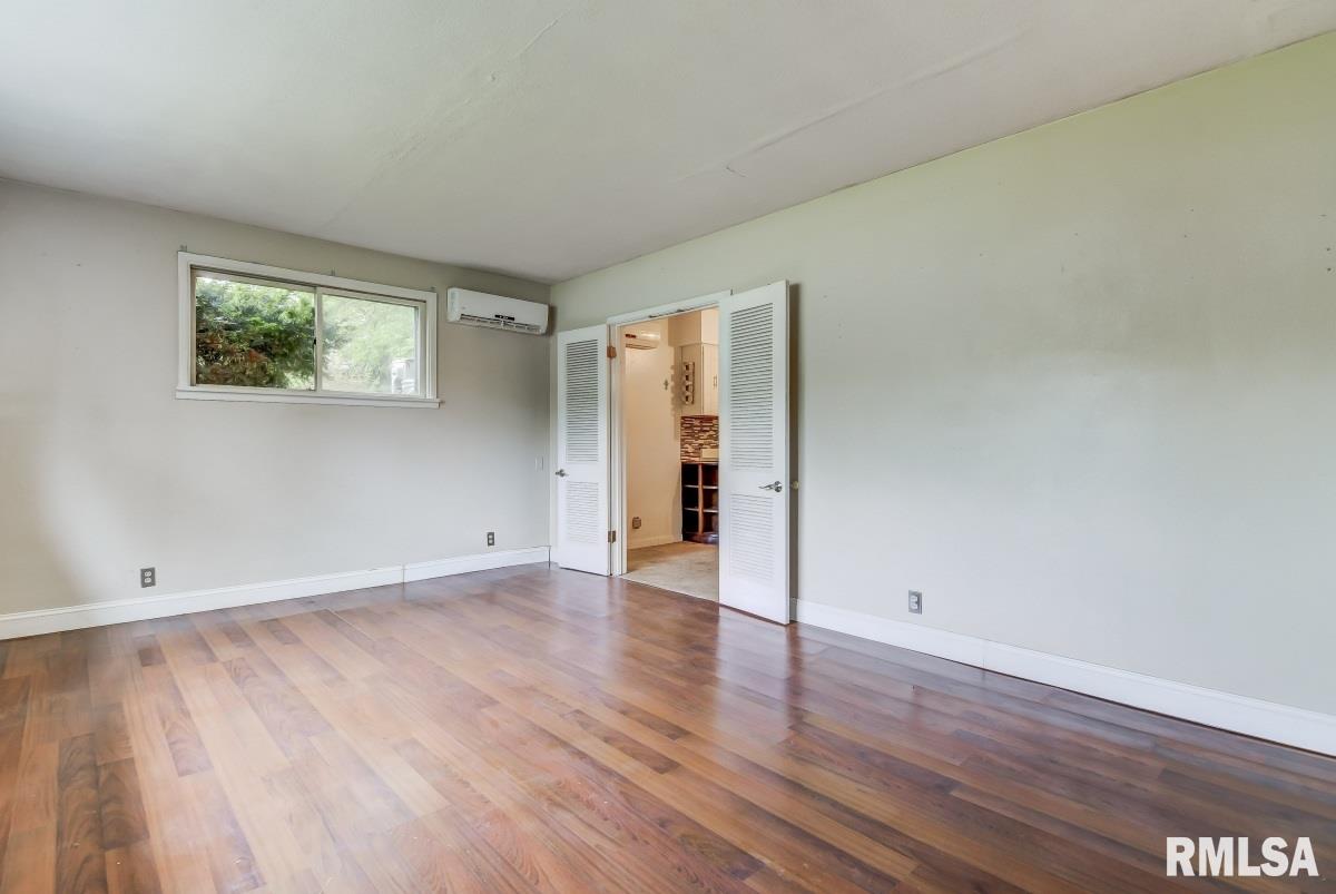 7 Archer Avenue Springfield, IL 62704 - Photo 8 of 24 Gallery Image 8