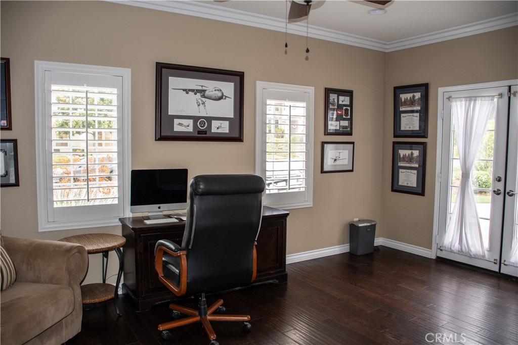 1671 Fairway Drive Corona, CA 92883 - Photo 12 of 75