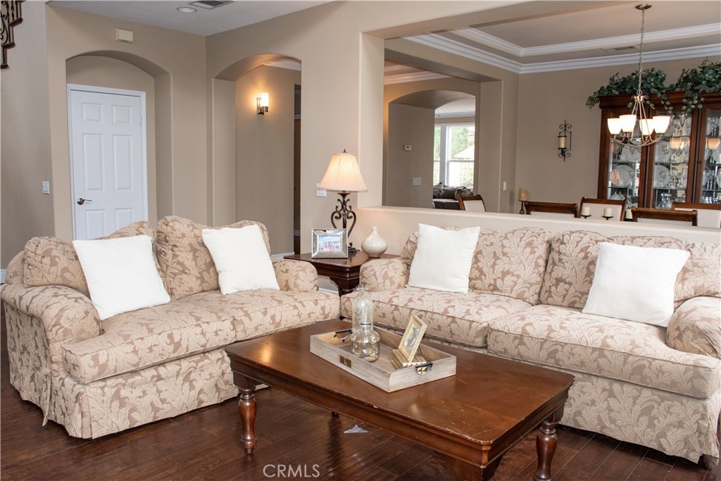 1671 Fairway Drive Corona, CA 92883 - Photo 7 of 75