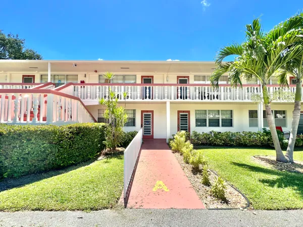 $1,700 | 3 Ventnor Drive, Deerfield Beach, FL 33442