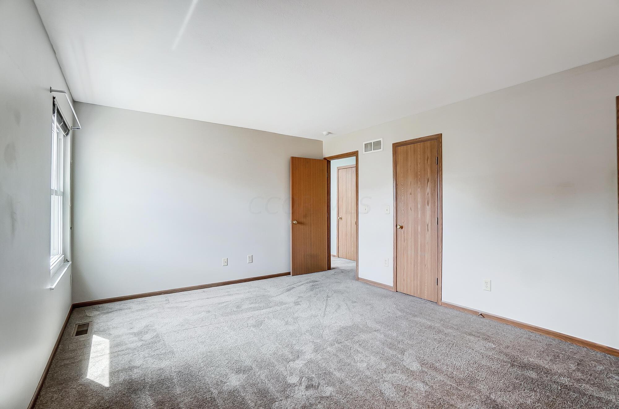 2246 Spindler Road Hilliard, OH 43026 - Photo 25 of 53 Master Bedroom