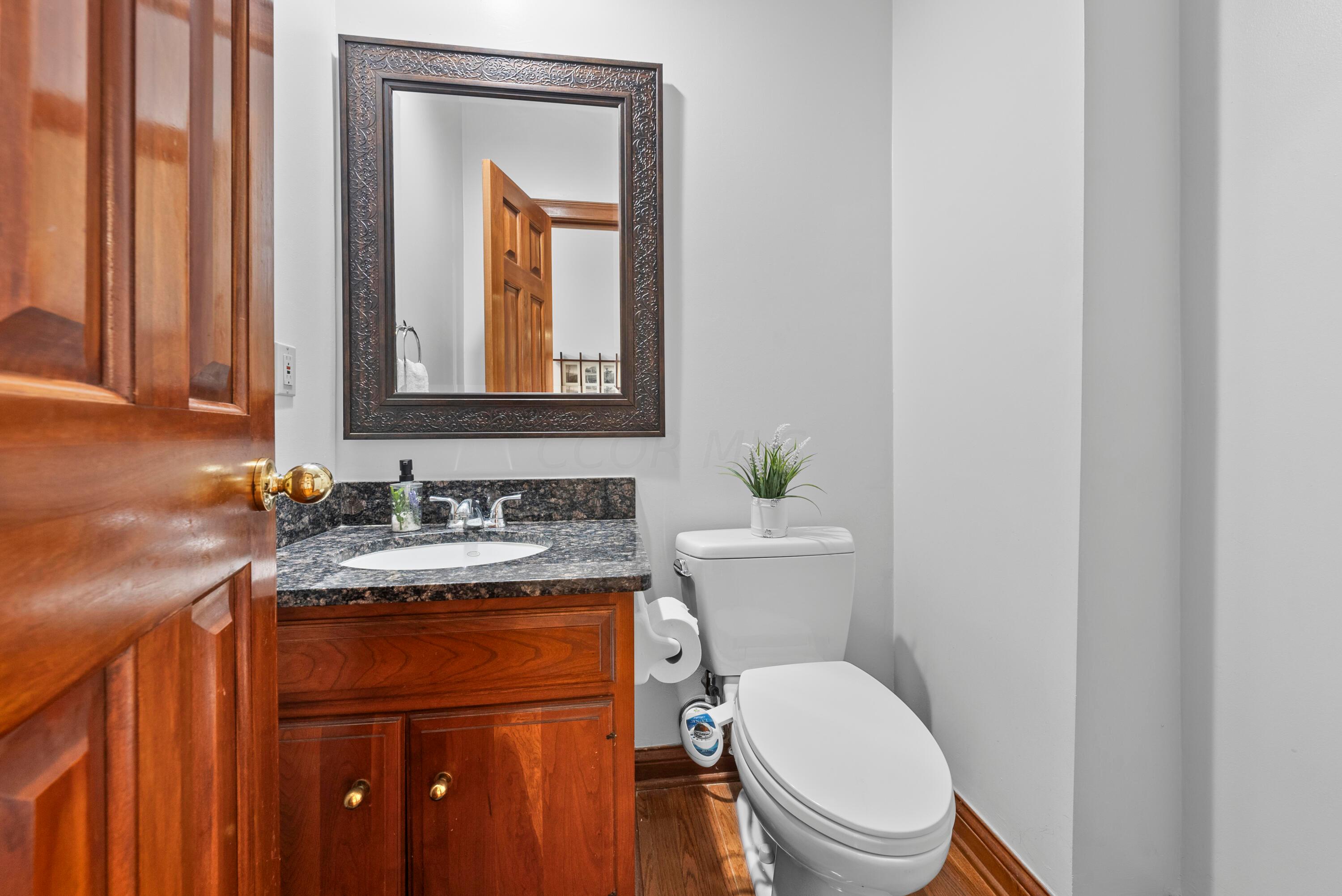 379 Beecher Road Columbus, OH 43230 - Photo 20 of 52 First floor half bath
