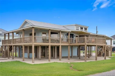 $399,900 | 103 Sandpiper Lane, Lake Charles, LA 70607