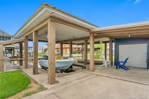 $399,900 | 103 Sandpiper Lane, Lake Charles, LA 70607