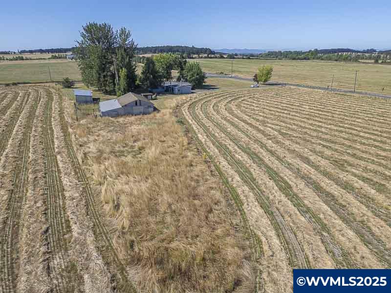 8415 Stapleton Road Independence, OR 97351 - Photo 34 of 36