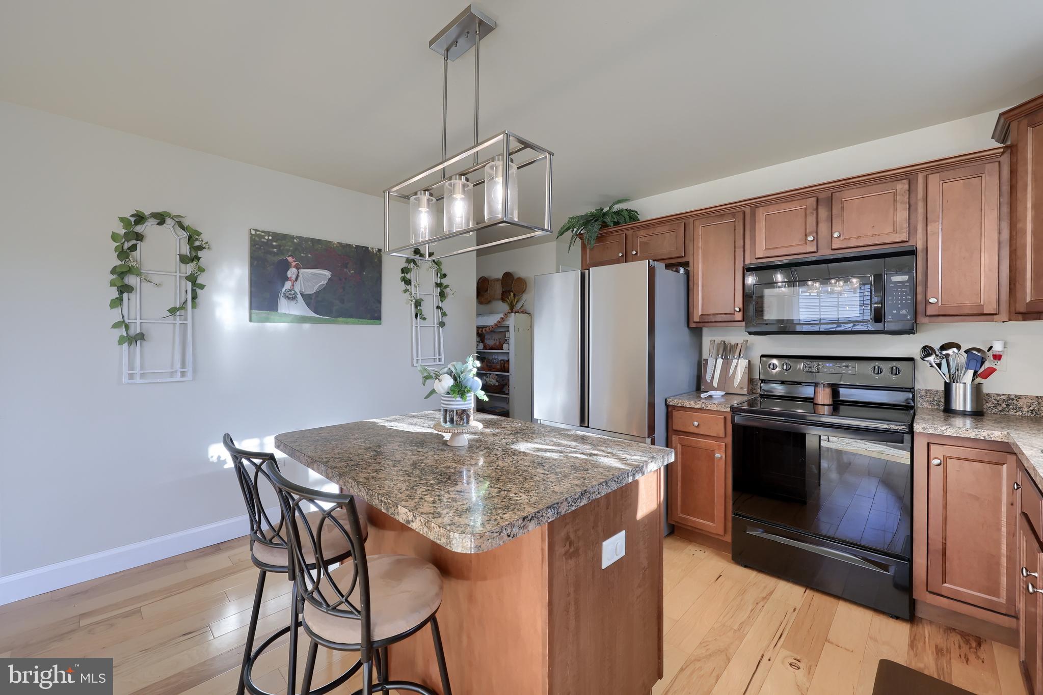 385 Riviera Street Mount Wolf, PA 17347 - Photo 13 of 65 Gallery Image 13