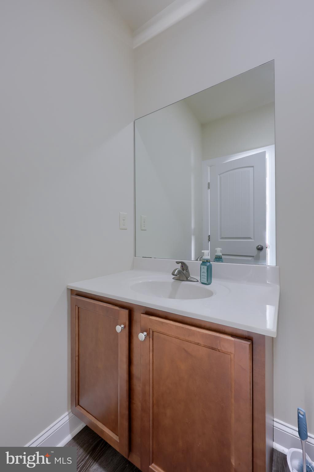 385 Riviera Street Mount Wolf, PA 17347 - Photo 36 of 65 Gallery Image 36
