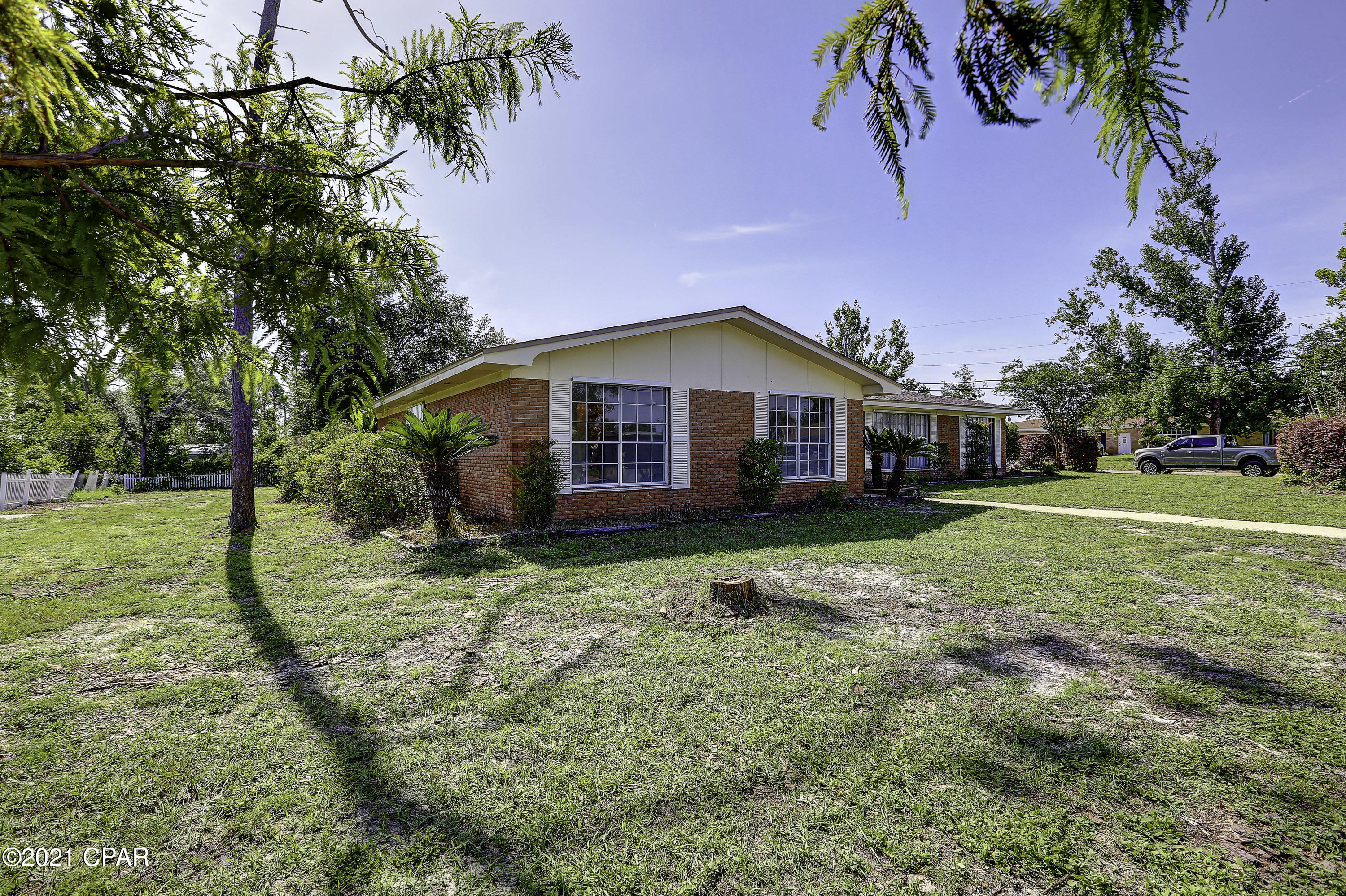 2900 Stanford Road Panama City, FL 32405 - Photo 3 of 26 Gallery Image 3